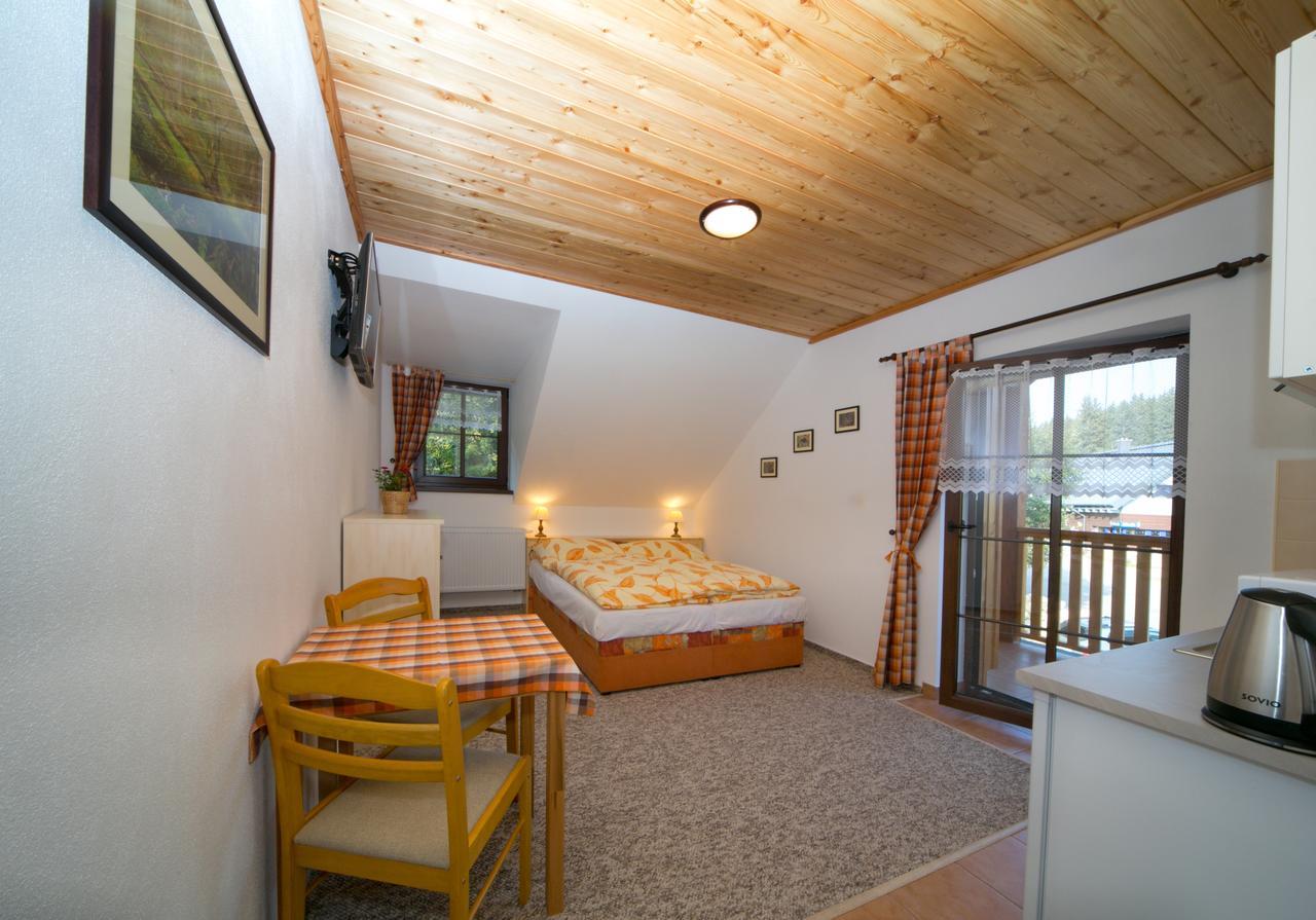 Chata U Tri Sluk Modrava Exterior photo