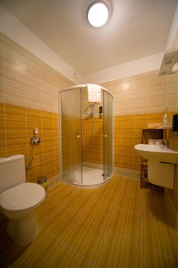 Chata U Tri Sluk Modrava Exterior photo